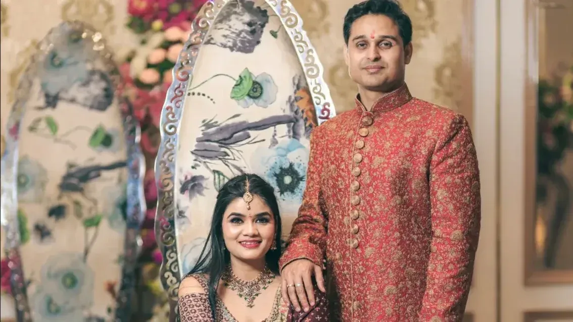 Wedding photographer in Ghaziabad - happy couple portrait