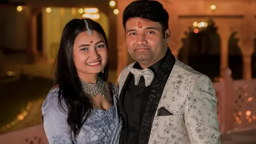 Ghaziabad pre-wedding couple portrait